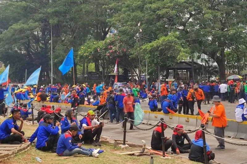 Sejumlah Buruh