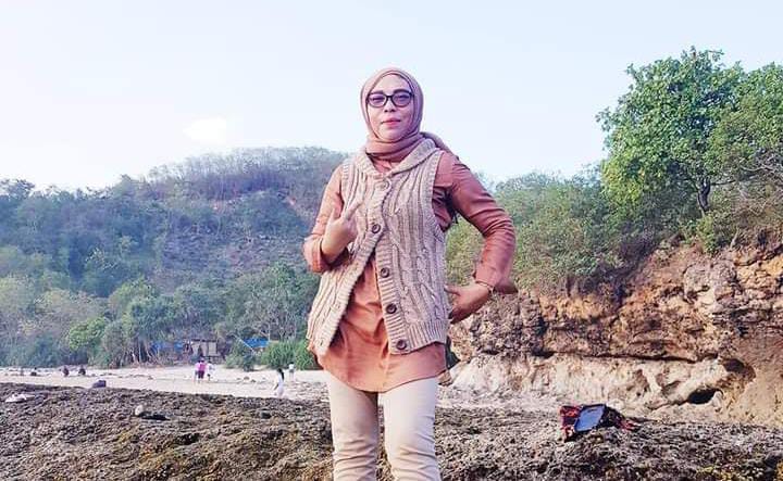 Moni Ambang