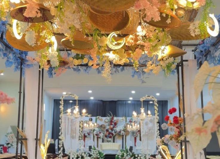 HSL Wedding Organizer kembali menunjukkan kelasnya lewat sebuah pernikahan istimewa yang digelar di Labuan Bajo pada 18 Juli 2025.