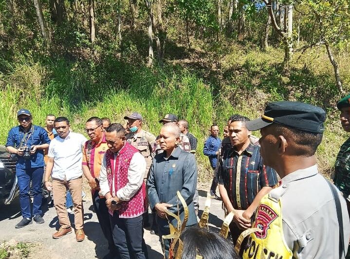 Bupati Hery Nabit