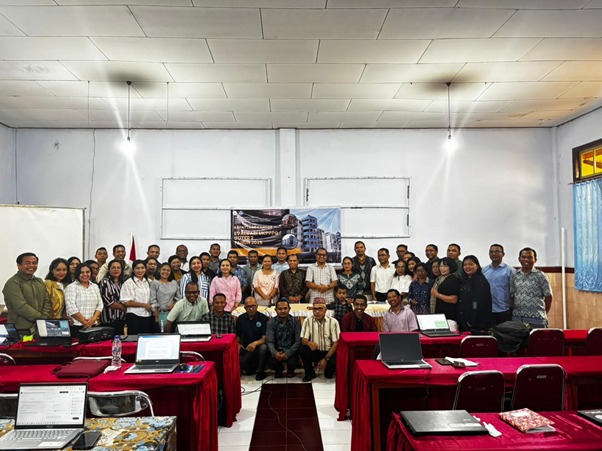 PPG FKIP Unika Santu Paulus Ruteng menggelar Evaluasi UKPPPG Tahap 2 Tahun 2025 sekaligus Pembekalan bagi para dosen dan guru pamong. (Dok. Fajar NTT)