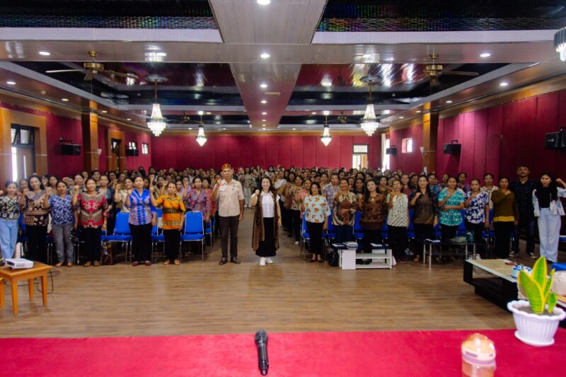 TP PKK menggelar Pelatihan Literasi Keuangan Inkubasi Usaha Bersama Simpan Pinjam (UBSP) Tahap II (Dok. Fajar NTT/ Yulianus Onca)